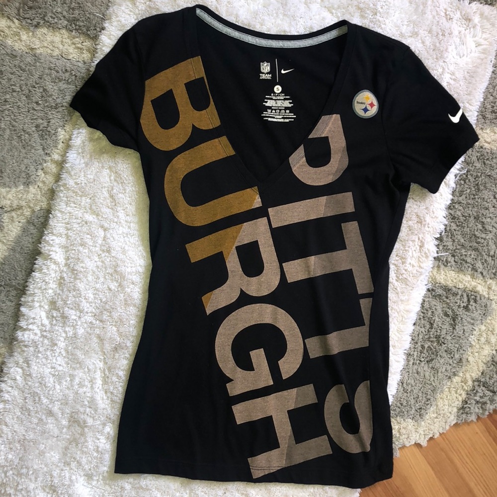 Nike Pittsburgh Steelers Women’s V neck